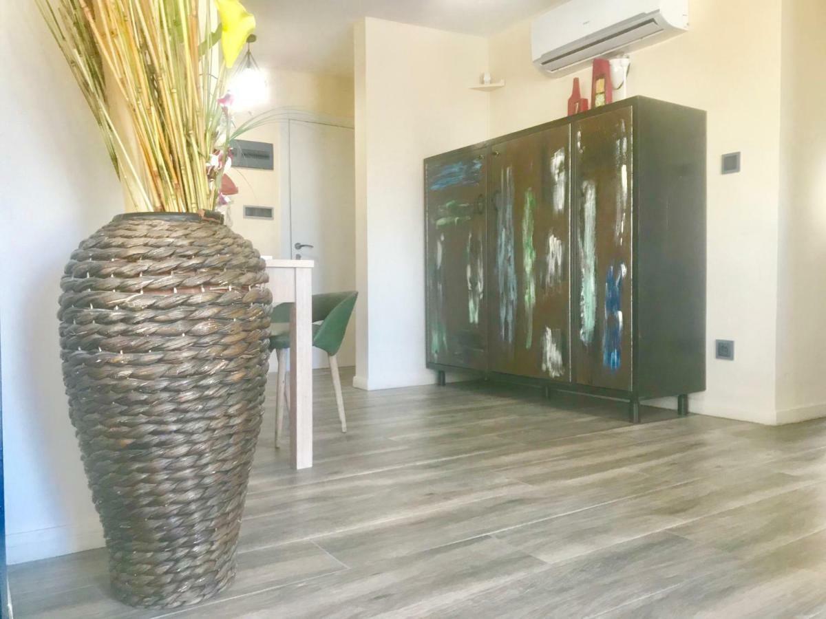 Atico Apartment ซาลอว์ ภายนอก รูปภาพ